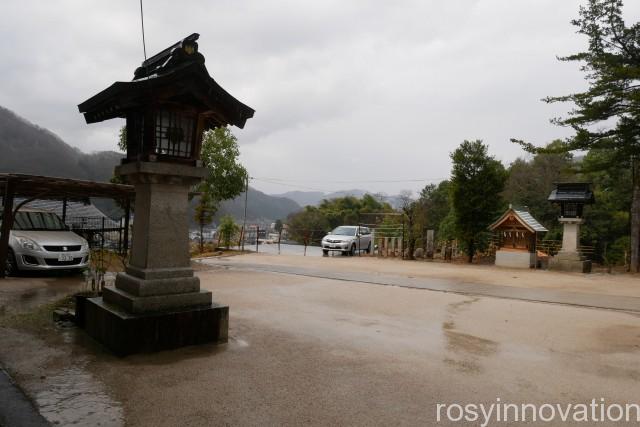 船川八幡宮３　駐車場