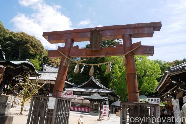 由加神社８　備前焼の鳥居