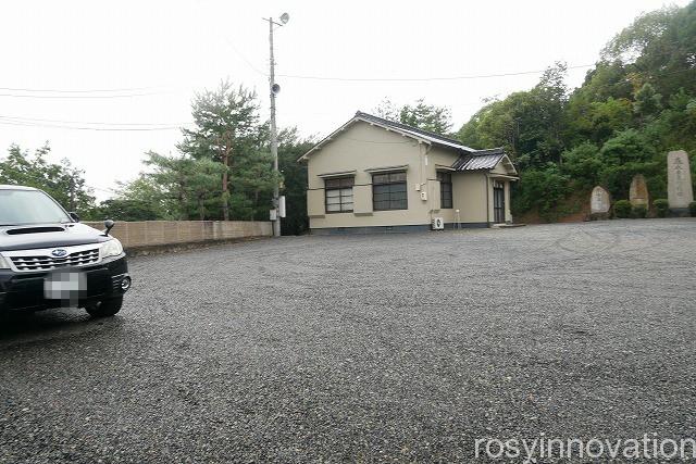 戸島神社 (1)駐車場